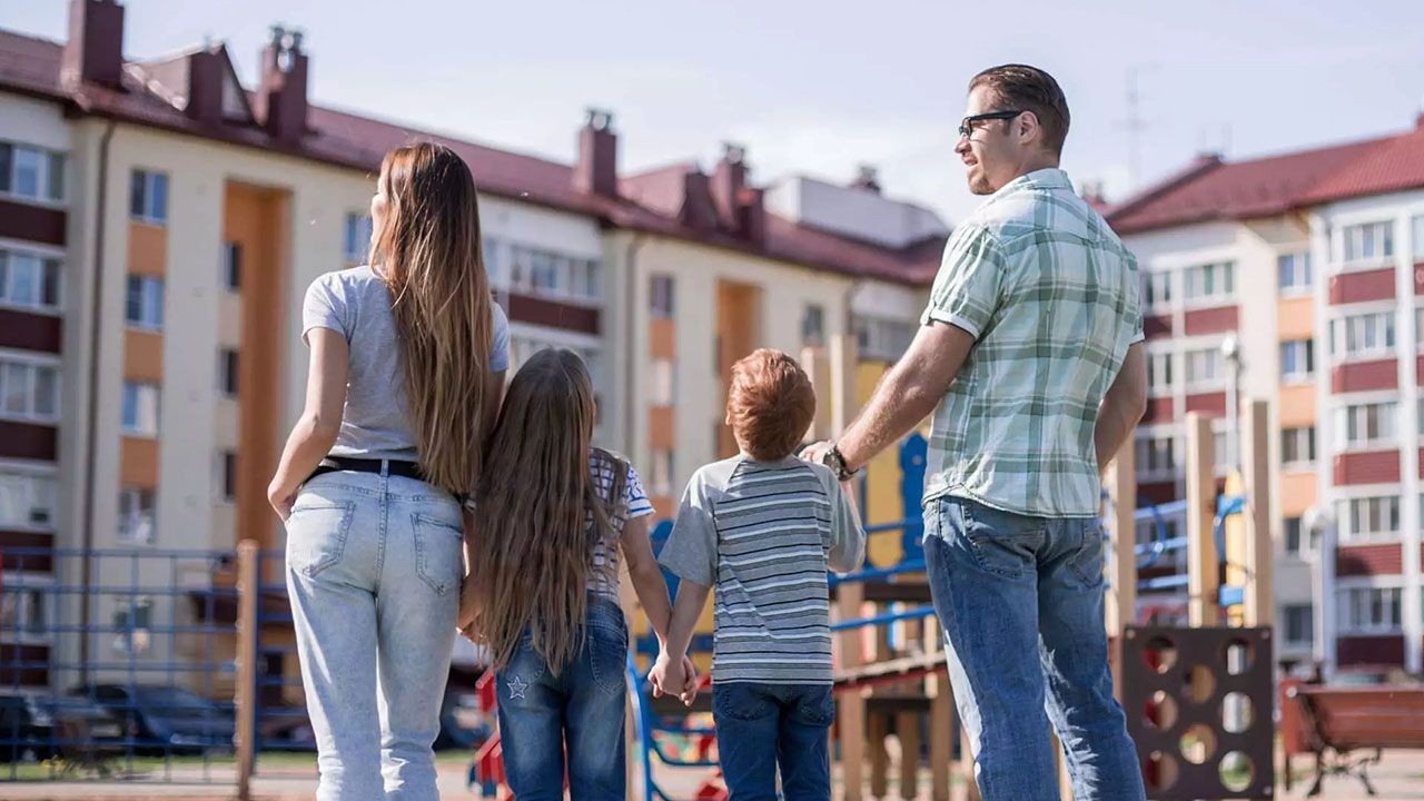 Разрыв цен на первичное и вторичное жилье достиг 80%